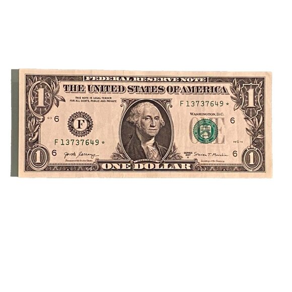 2017A $1 One Dollar Federal Reserve Star Note Serial # F13737649*  3.2M Run Size - Picture 2 of 3